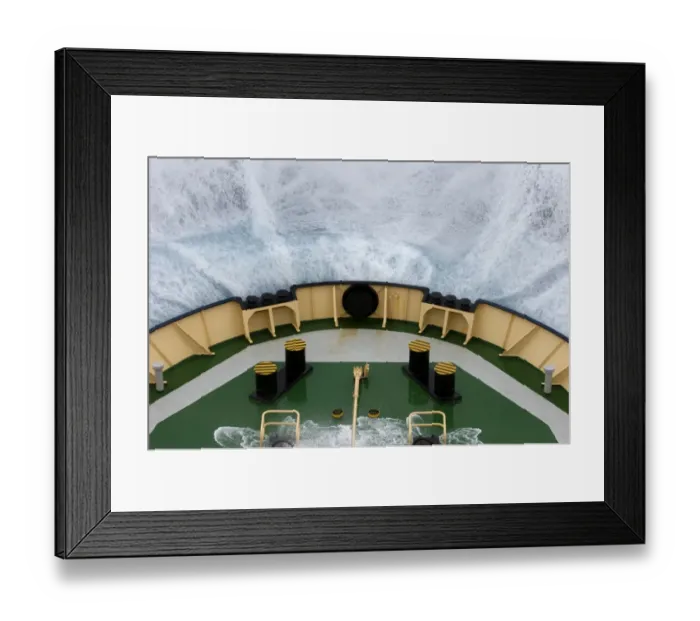 Framed Print : 02000dt. Bow