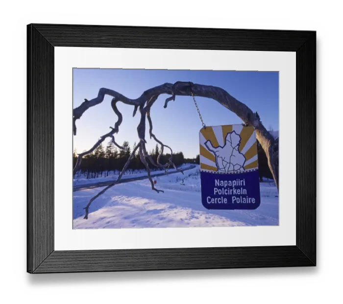 Framed Print : Sign indicating entry to Arctic Circle north of Kuusamo Finnish Lapland winter
