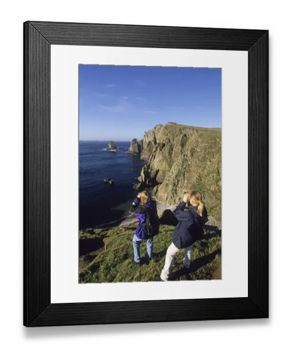 Framed Print : Birding on Fair Isle Shetland in autumn Framed Print : Birding on Fair Isle Shetland in autumn