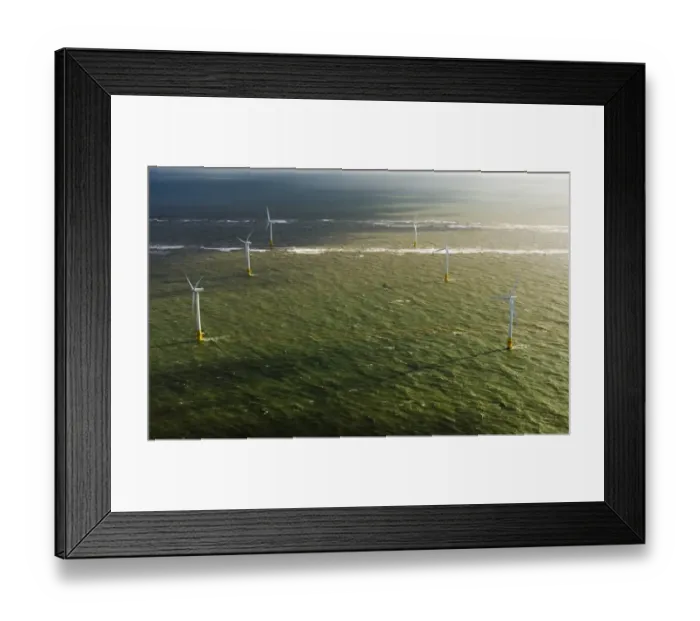 Framed Print : Scroby Sands windfarm off Great Yarmouth on the Norfolk coast Norfolk October Framed Print : Scroby Sands windfarm off Great Yarmouth on the Norfolk coast Norfolk October