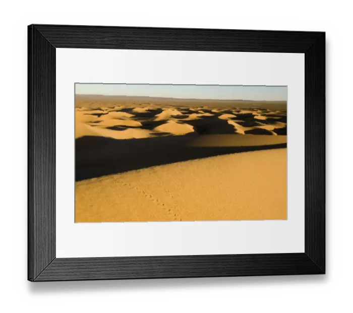 Framed Print : Khongoryn Els sand dunes in southern Gobi Desert Mongolia winter Framed Print : Khongoryn Els sand dunes in southern Gobi Desert Mongolia winter