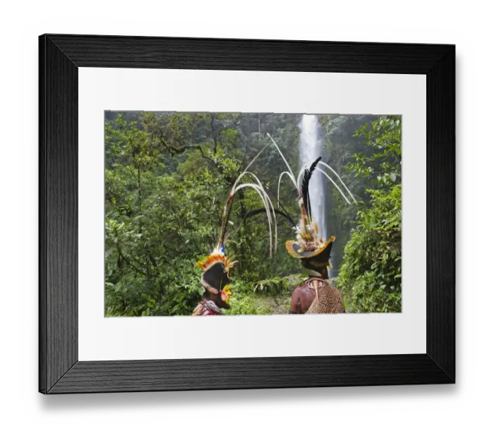 Framed Print : Timan Tumbu and Hale Johu Huli Wigmen from Tari Southern Highlands Papua New Guinea Framed Print : Timan Tumbu and Hale Johu Huli Wigmen from Tari Southern Highlands Papua New Guinea
