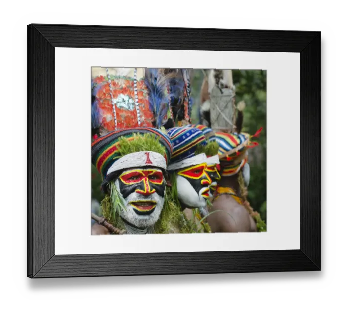 Framed Print : Tribal performers from the Anglimp District in Waghi Province Western Highlands Papua Framed Print : Tribal performers from the Anglimp District in Waghi Province Western Highlands Papua