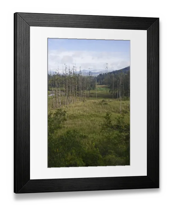 Framed Print : Valley in Western Highlands near Mt Hagen Papua New Guinea Framed Print : Valley in Western Highlands near Mt Hagen Papua New Guinea