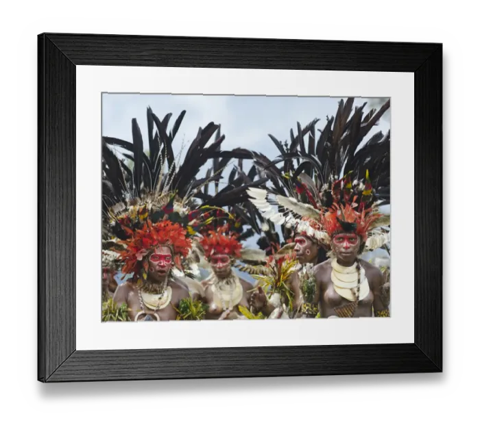 Framed Print : Sng-sing group from Western Highlands performing at Hagen Show Papua New Guinea Note Framed Print : Sng-sing group from Western Highlands performing at Hagen Show Papua New Guinea Note
