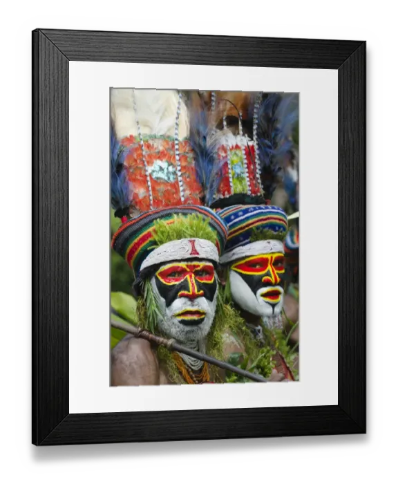 Framed Print : Tribal performers from the Anglimp District in Waghi Province Western Highlands Papua Framed Print : Tribal performers from the Anglimp District in Waghi Province Western Highlands Papua