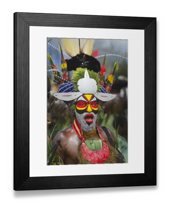 Framed Print : Western Highlanders at Hagen Show Western Highlands Papua New Guinea Framed Print : Western Highlanders at Hagen Show Western Highlands Papua New Guinea
