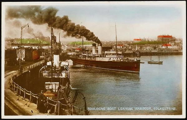 Steamer leaving Folkestone Harbour for Boulogne