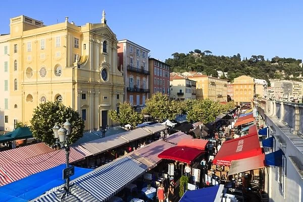 Outdoor restaurants set up in Cours Saleya, Nice, Alpes Maritimes, Provence, Cote d Azur, French Riviera, France, Europe