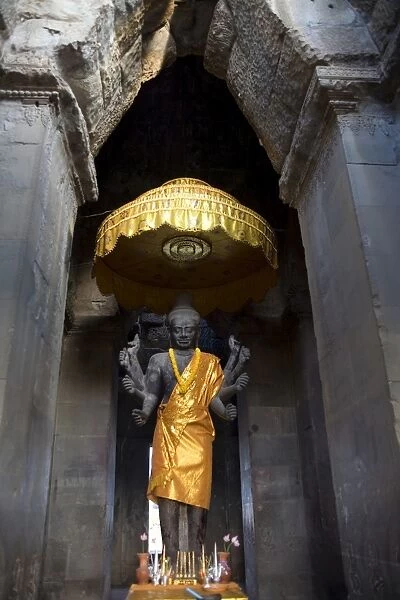 Vishnu statue at Angkor Wat, UNESCO World Heritage Site, Angkor, Siem Reap, Cambodia, Indochina, Southeast Asia, Asia