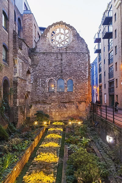 England, London, Southwark, Winchester Palace, The Star Window