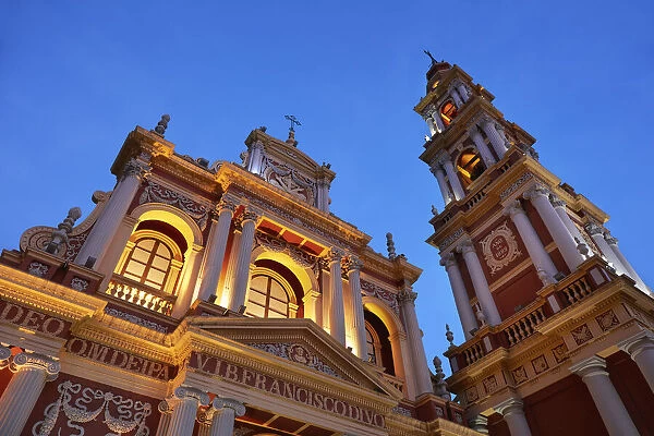 The main facade of the Basilica Menor y Convento de San Francisco church at twilight
