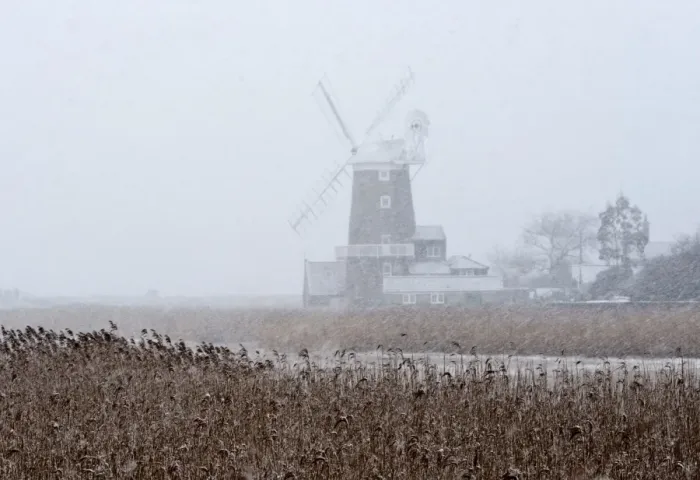 Framed Print : Cley Mill in blizzard Cley Norfolk wnter Framed Print : Cley Mill in blizzard Cley Norfolk wnter