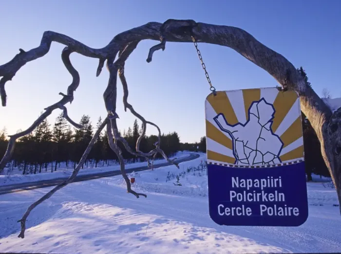 Framed Print : Sign indicating entry to Arctic Circle north of Kuusamo Finnish Lapland winter