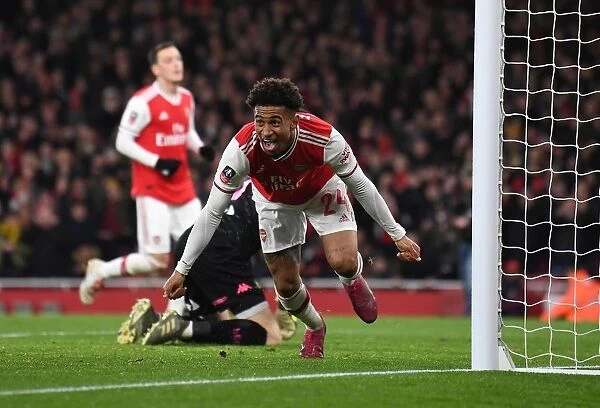 Reiss Nelson Scores the Winner: Arsenal Advances in FA Cup against Leeds United