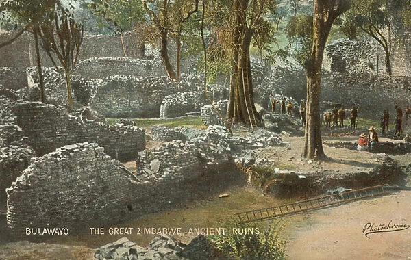 Ancient ruins of Great Zimbabwe (photo)