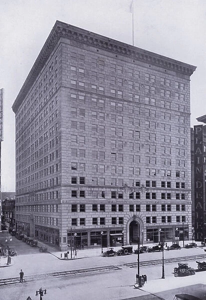 Charles A Platt: The Leader-News Building, Cleveland, Ohio (b  /  w photo)