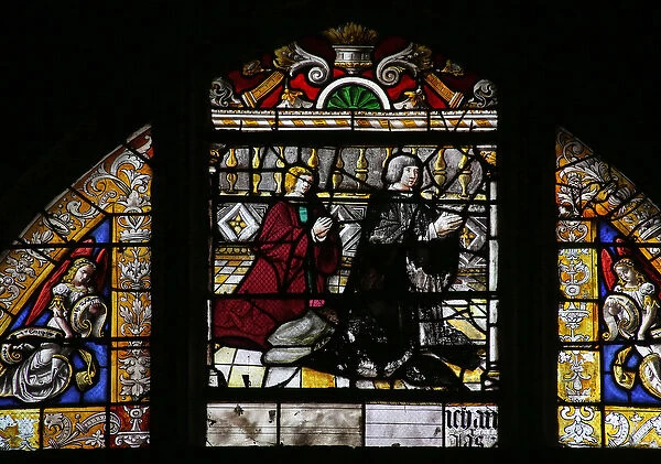 Window w10 depicting donors (stained glass)