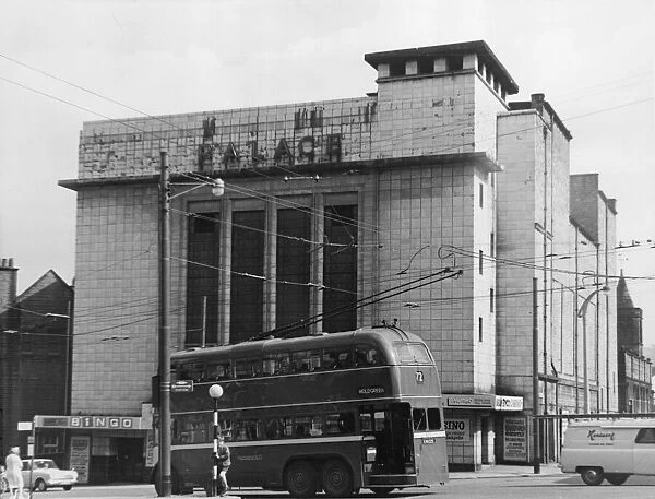 The Number 72 Trolley Bus to Moldgreen passes The Palace theatre