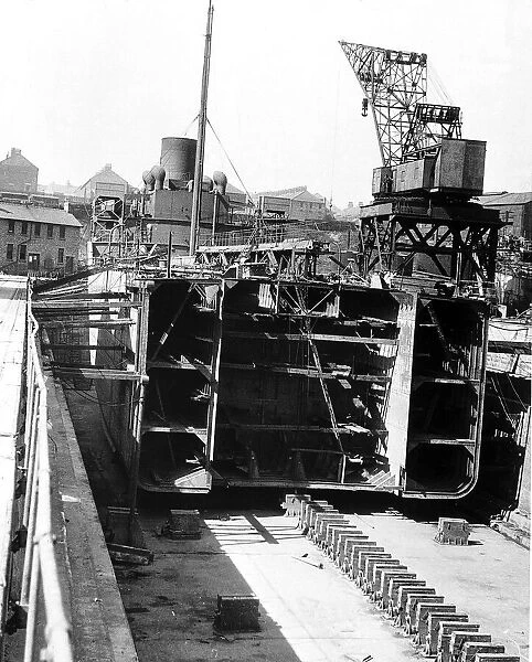 WW2 Ship in the process of being built for the war 1942