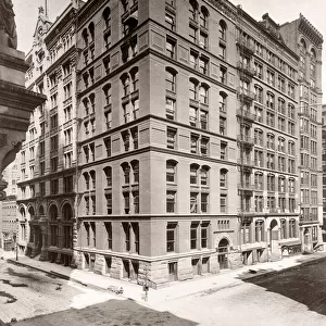 c. 1900 USA Chicago - historic high rise building