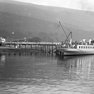 Clyde paddle steamer