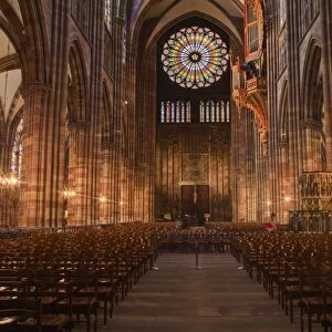 The nave of Strasbourg cathedral, Strasbourg, Bas-Rhin, Alsace, France, Europe