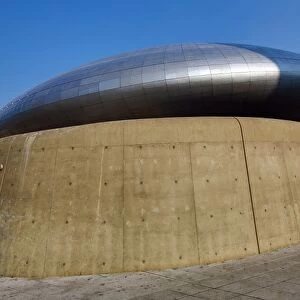Modern architecture of the Dongdaemun Design Plaza and Culture Park (DDP) in Seoul, Korea