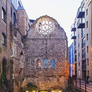 England, London, Southwark, Winchester Palace, The Star Window