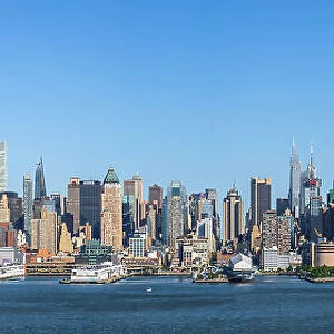 Midtown Manhattan skyline, New York, USA