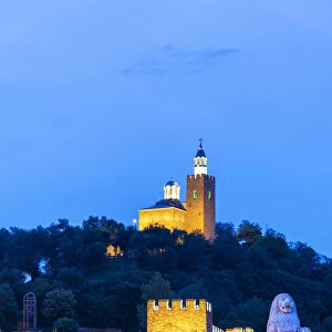 Tsarevets fortress and the Ascension Cathedral on the top of the hill, at dusk