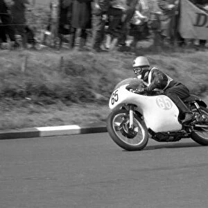 Geoff Morgan (AJS) 1963 Junior Manx Grand Prix