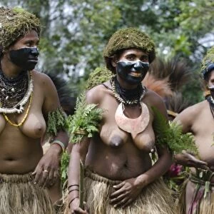 Highland women at Paiya Show (Sing-sing) in Western Highlands Papua New Guinea