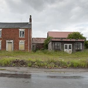 Derelict house and disused farm shop, Haxey, Isle of Axholme, Lincolnshire, England, june