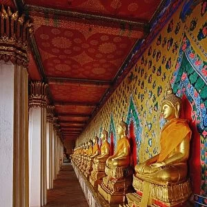 Line of Buddhas, Wat Arun, Bangkok, Thailand