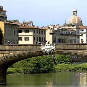 Ponte Santa Trinita (16th century), Arno river, Florence (Firenze), UNESCO World Heritage Site