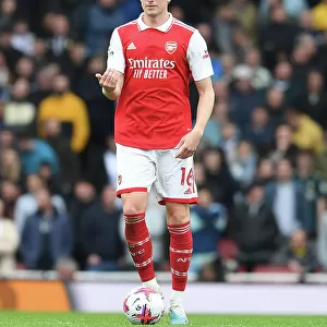 Arsenal vs Leeds United: Rob Holding in Action at the Emirates Stadium, Premier League 2022-23