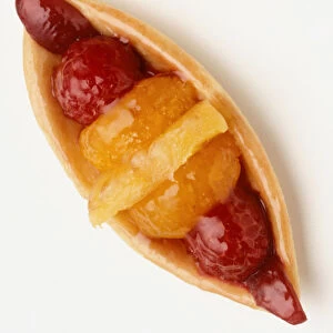 Fruit tart in a boat shape
