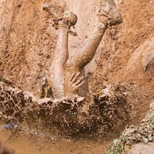 Israel-Mud Day