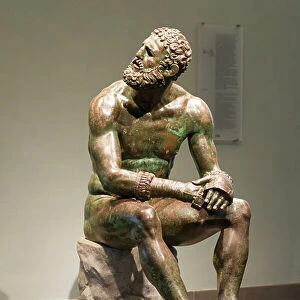 Boxer at rest, 1st century BC, (bronze)