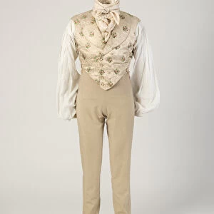 Mans woollen trousers, worn with figured silk waistcoat, 1820s (wool & silk)
