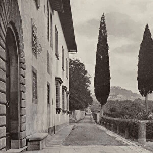 Villa Bondi, Florence, Entrance (b / w photo)