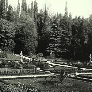 Flowerbeds and paths in the garden of the Giusti Palace in Verona