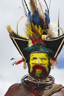 Hale Johu a Huli Wigman from Tari Southern Highlands Papua New Guinea. His eye was Hale Johu a Huli Wigman from Tari Southern Highlands Papua New Guinea. His eye was