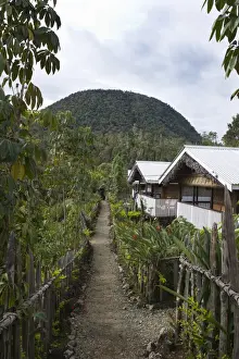 Pacific Prints: Magic Mountain Lodge at Paiya near Mt Hagen in Western Highlands Papua New Guinea