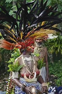 Performers from Jiwaka tribe in the Western Highlands at the Paiya show Sing-sing